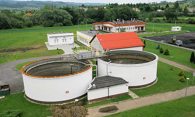 Ekologiczna i ekonomiczna oczyszczalnia ścieków w Krośnie
