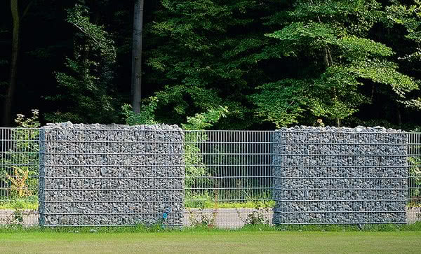 Nowoczesne materiały na ogrodzenie